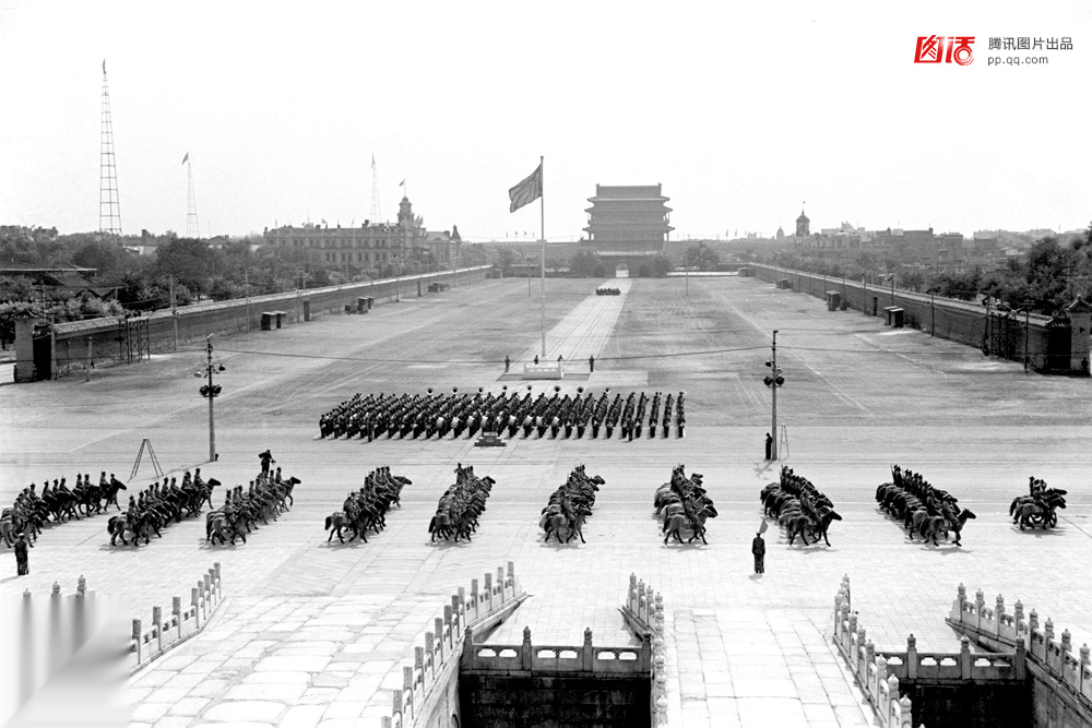 1950 年天安门广场扩建